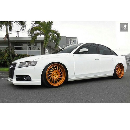 COR repost! This is a team favorite! #corwheels #wemakewheels #wickedfitments #stance #sexy #steplip #stancenation #stancenationmiami #blacklistclub #codeblack #thegoodlife #audi #a4 #20 #gold #powdercoating #miami @arosygomas #puertorico