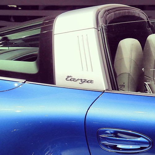 Very Sexy: 2015 #Porsche 911 Targa debuts @ NAIAS 2014 ... #naias #naias2014 #detroit #autoshow #supercars #Dreamcars #porscheusa #press #pressconference #worldpremie #911 #911Targa