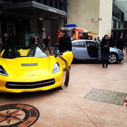 How NOT to sell an electric car part 1: don't put it right next to your new sexy flagship sports car with a normal combustion engine #chevrolet #volt #corvette