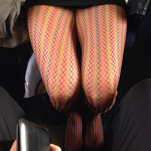 W i colori. #legs #colori #sexy #socks #trenord #pendolare