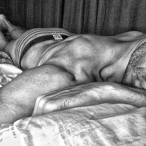 Good Night... Time to rest. #fit #fitness #fit4life #modelling #sexy #underwear #jose #trainerjose #trainwithjose #fun#goodnight #recovery #sunday #optimism