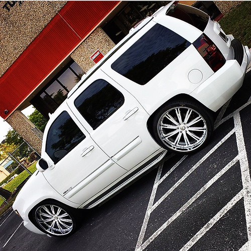 @envymotoring Tahoe representing COR since Day 1!!!! Thanks D. Pic provided by @josemmarrufo #corwheels #customfitments #customwheels #blacklist #blacklistclub #fastcars #stancenation #26 #donkplanet #thegoodlife #sexy #miami