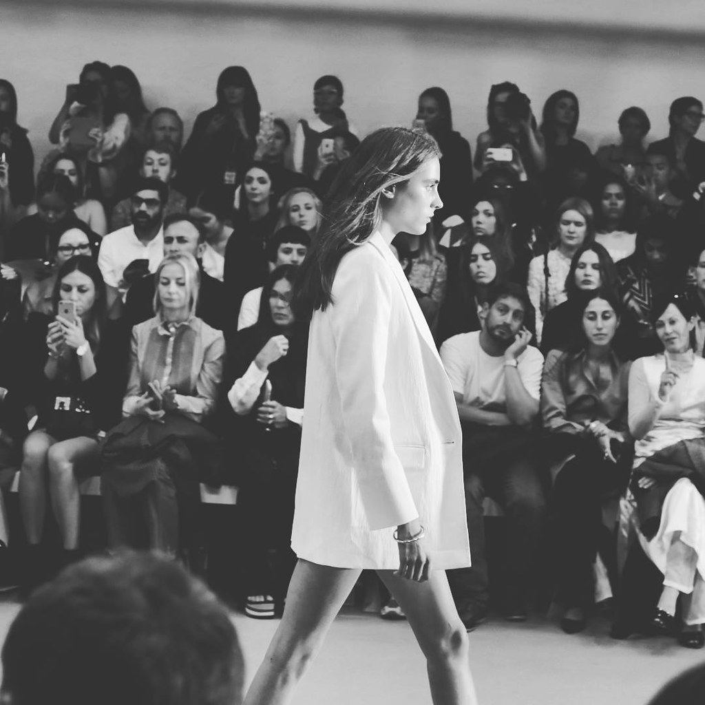 @barbaracasasola #barbaracasasola presentation during #ss17 #lfw #beauty #queen @glamuk #fashion #glam #fashiona2z #style #dope ❤ ❤ #fashionmagazine #models #sexy #weekend #model #fashion #british