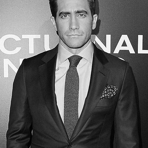 #jakegyllenhaal wearing #tomford #fashion #glam #fashiona2z #style #dope ❤ #fashionmagazine #models #sexy #Hollywood