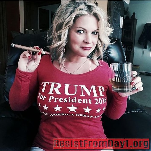 ResistFromDay1.org-trump-maga-sexy-girls-babes-0405