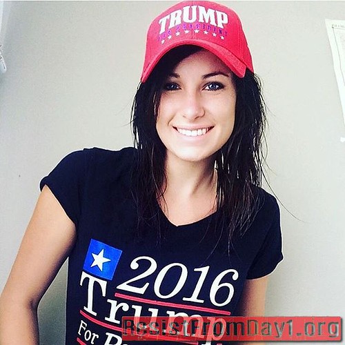 ResistFromDay1.org-trump-maga-sexy-girls-babes-0112