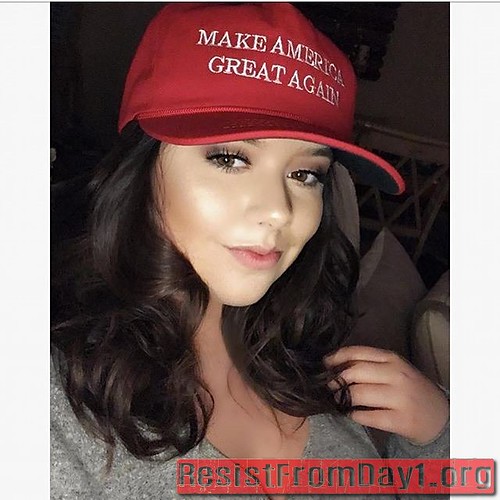 ResistFromDay1.org-trump-maga-sexy-girls-babes-0526